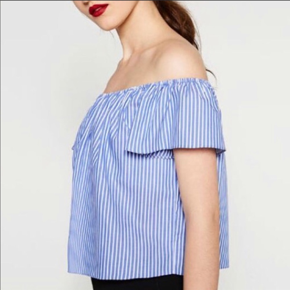 -NWT- Zara blue and white off shoulder top